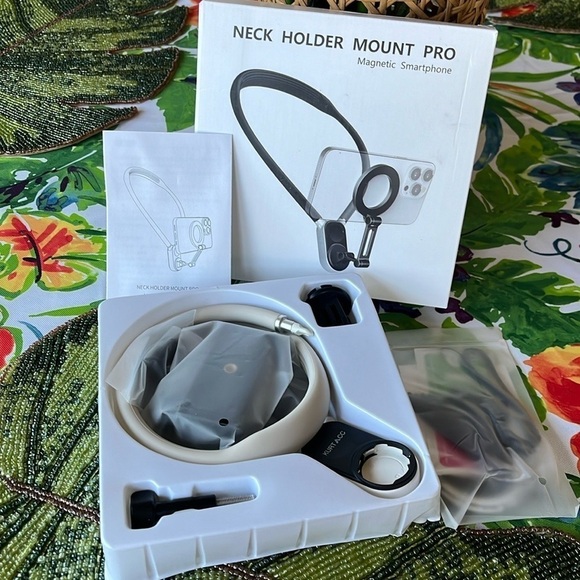 Brand New 3-in-1 Neck Phone Holder Magnetic Chest Mount GoPro Recording Magsafe - Picture 14 of 14